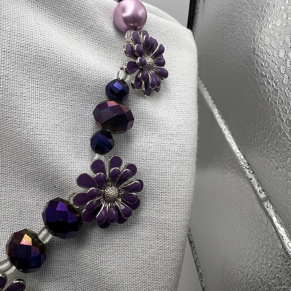 2 statement necklaces - Picture 15 of 16